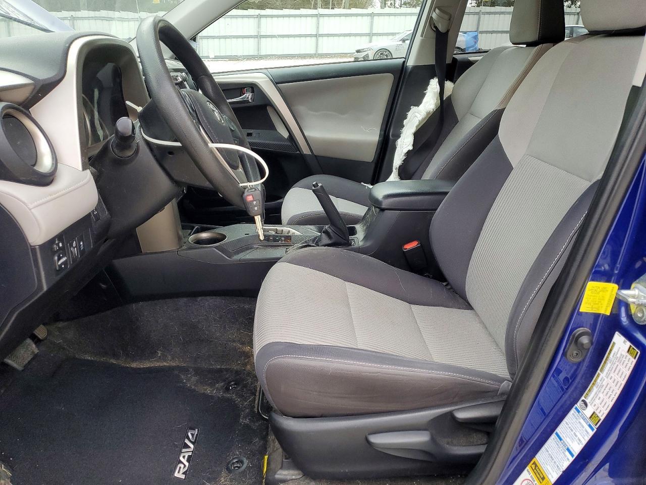 2015 Toyota Rav4 Xle - Image 7