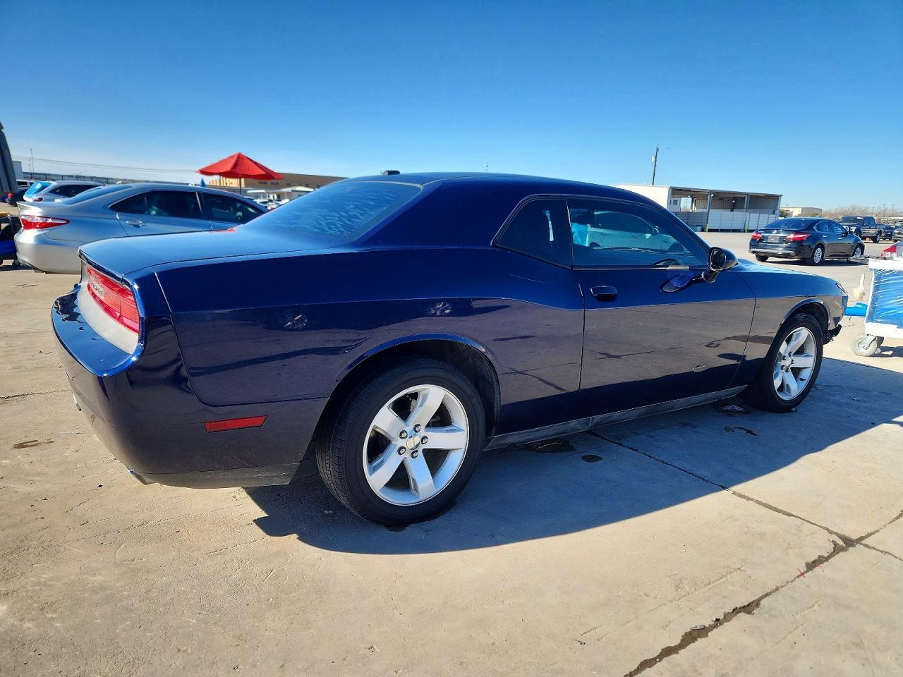 2013 Dodge Challenger Sxt - Фото 3