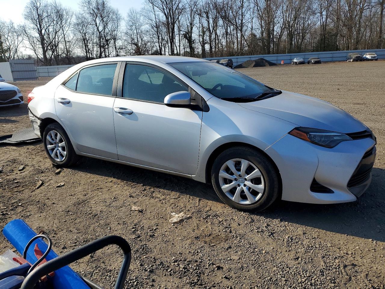 2019 Toyota Corolla L - Фото 4