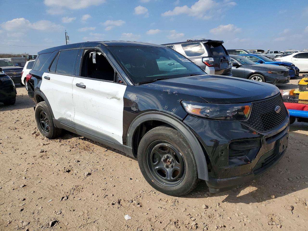 2024 Ford Explorer Police Interceptor - Фото 4