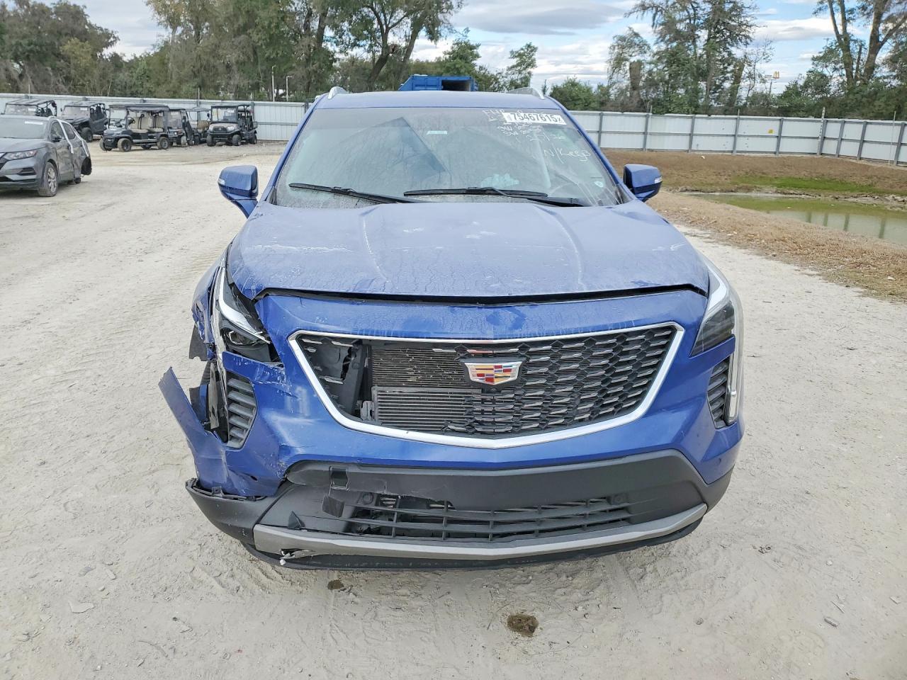 2022 Cadillac Xt4 Premium Luxury - Image 5