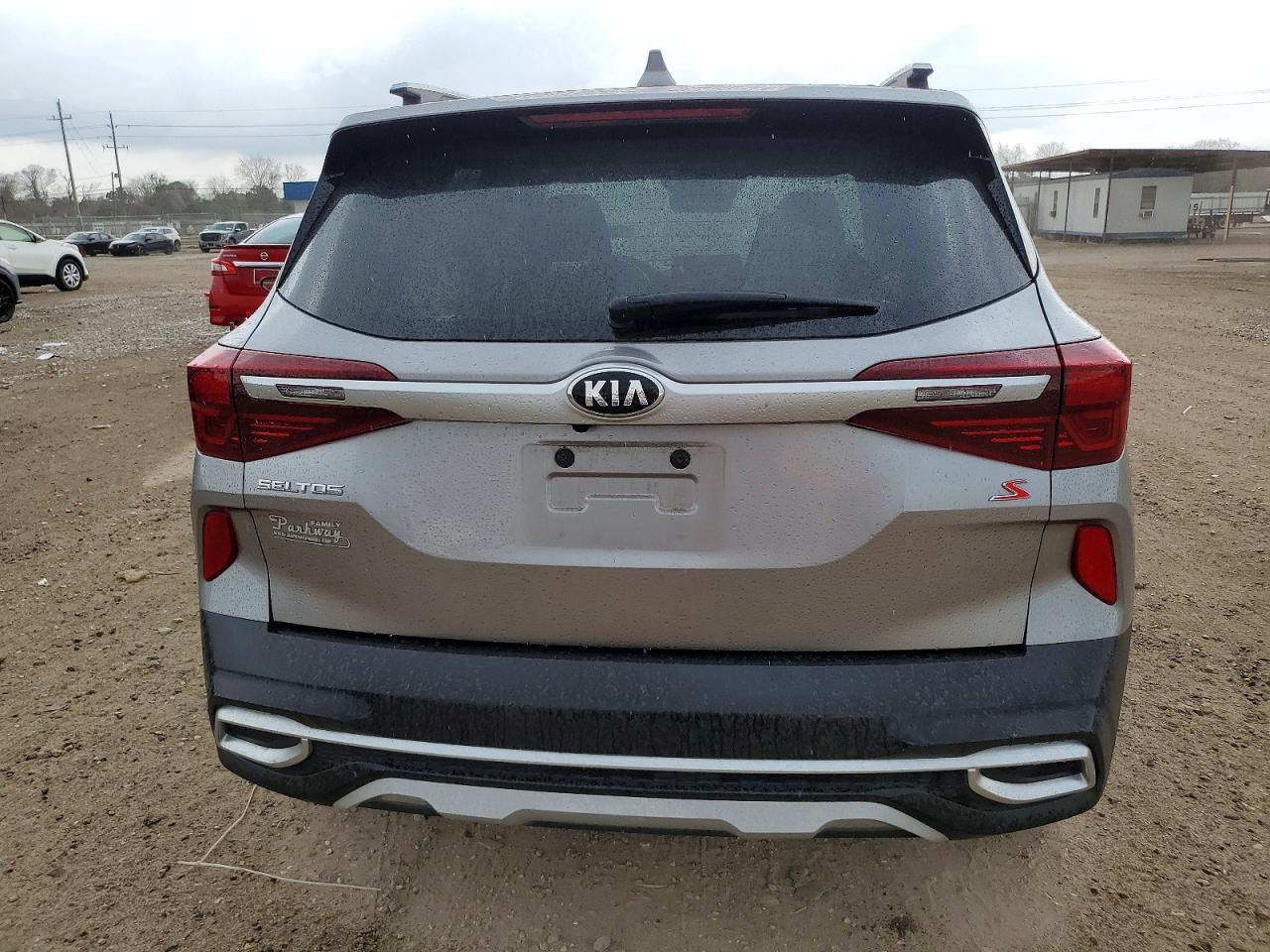 2021 Kia Seltos S - Фото 6
