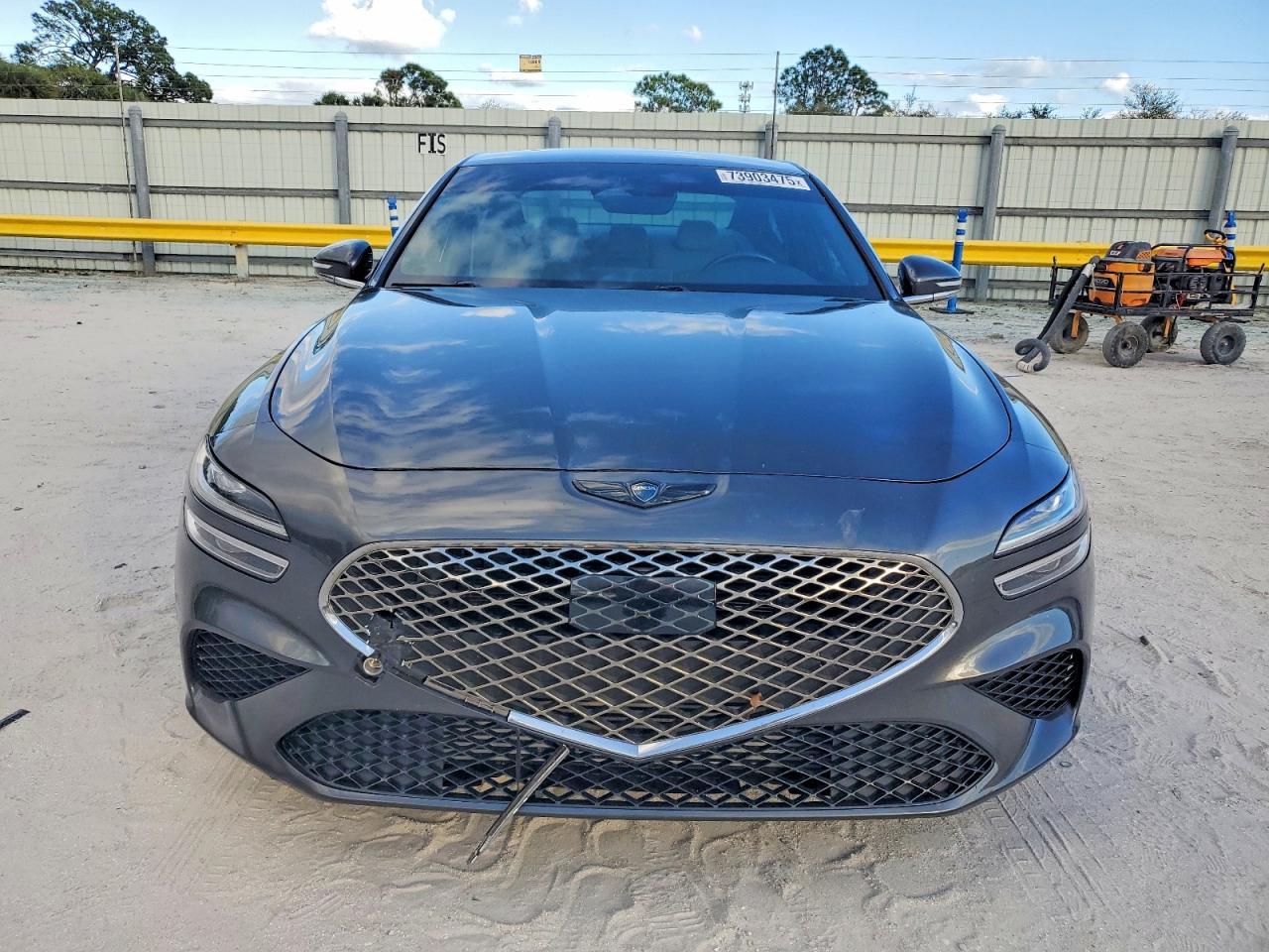 2022 Genesis G70 3.3T Standard - Image 5
