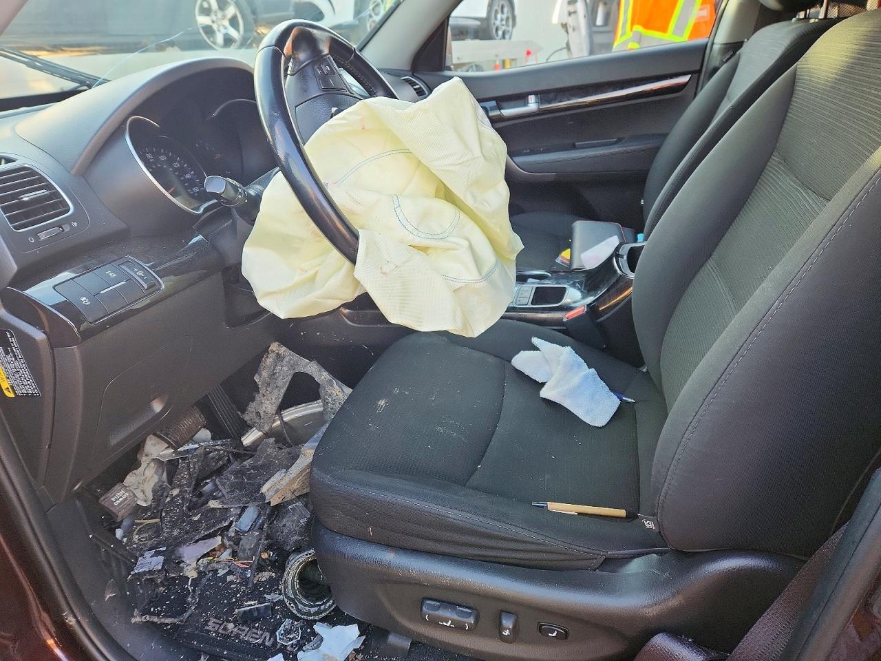 2015 Kia Sorento Lx - Image 7