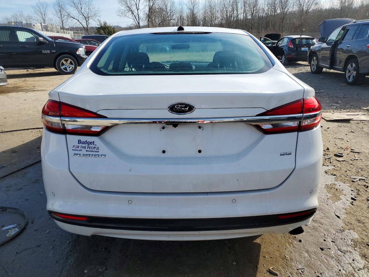2017 Ford Fusion Se - Image 6