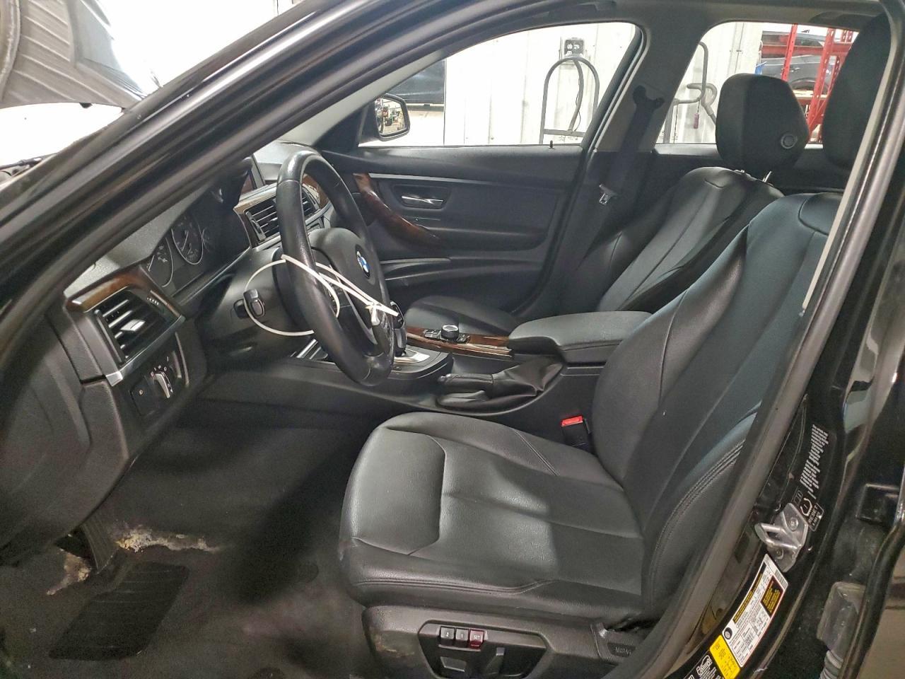 2015 BMW 328 Xi - Фото 7