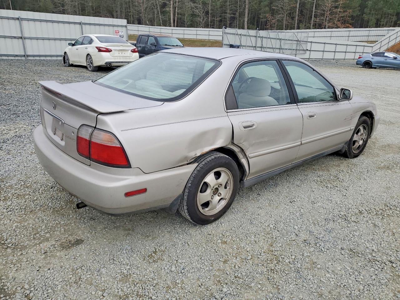 1997 Honda Accord Se - Фото 3