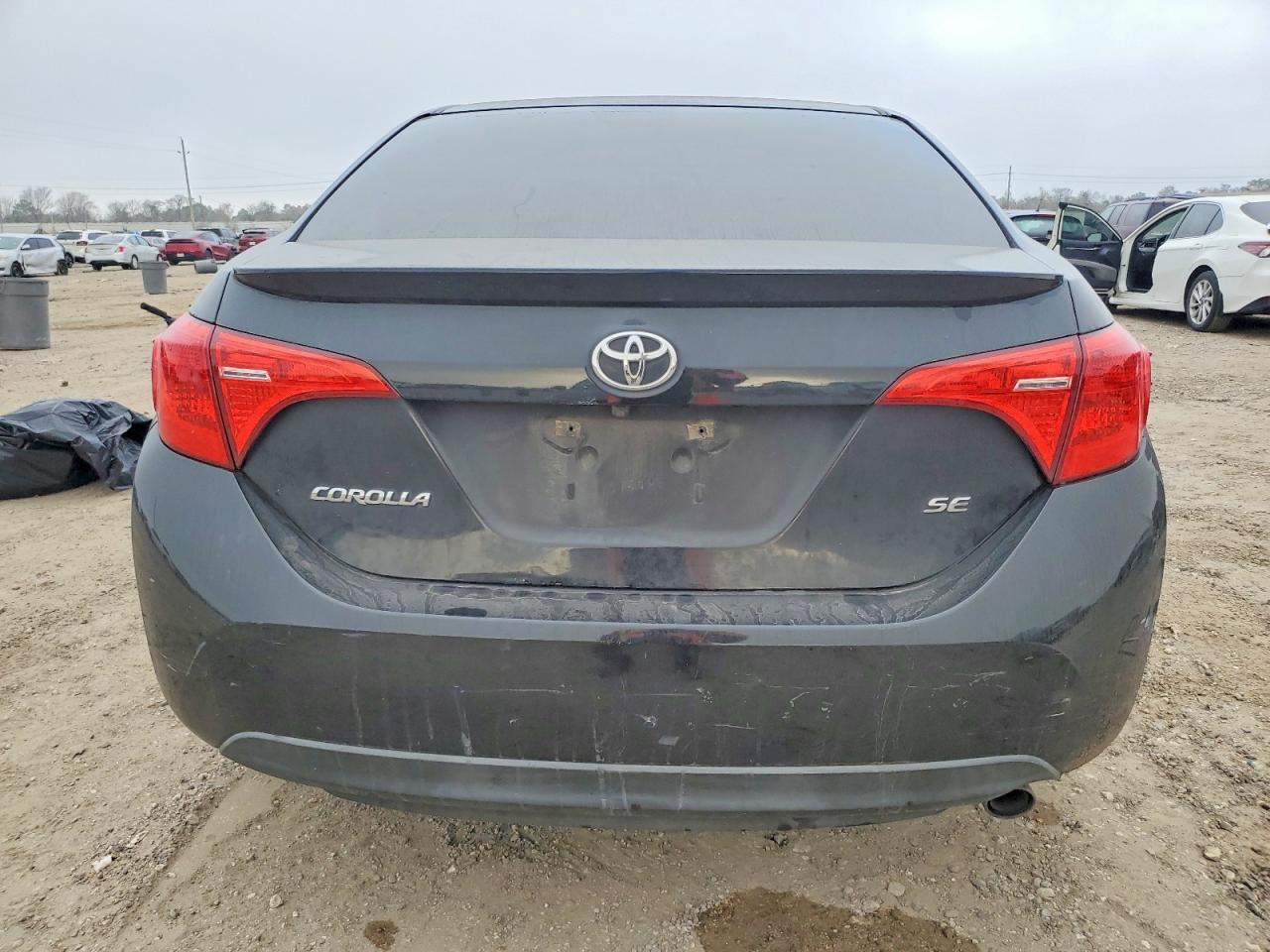 2017 Toyota Corolla L - Фото 6
