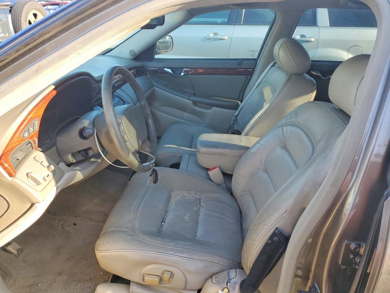 2001 Cadillac Deville - Image 7