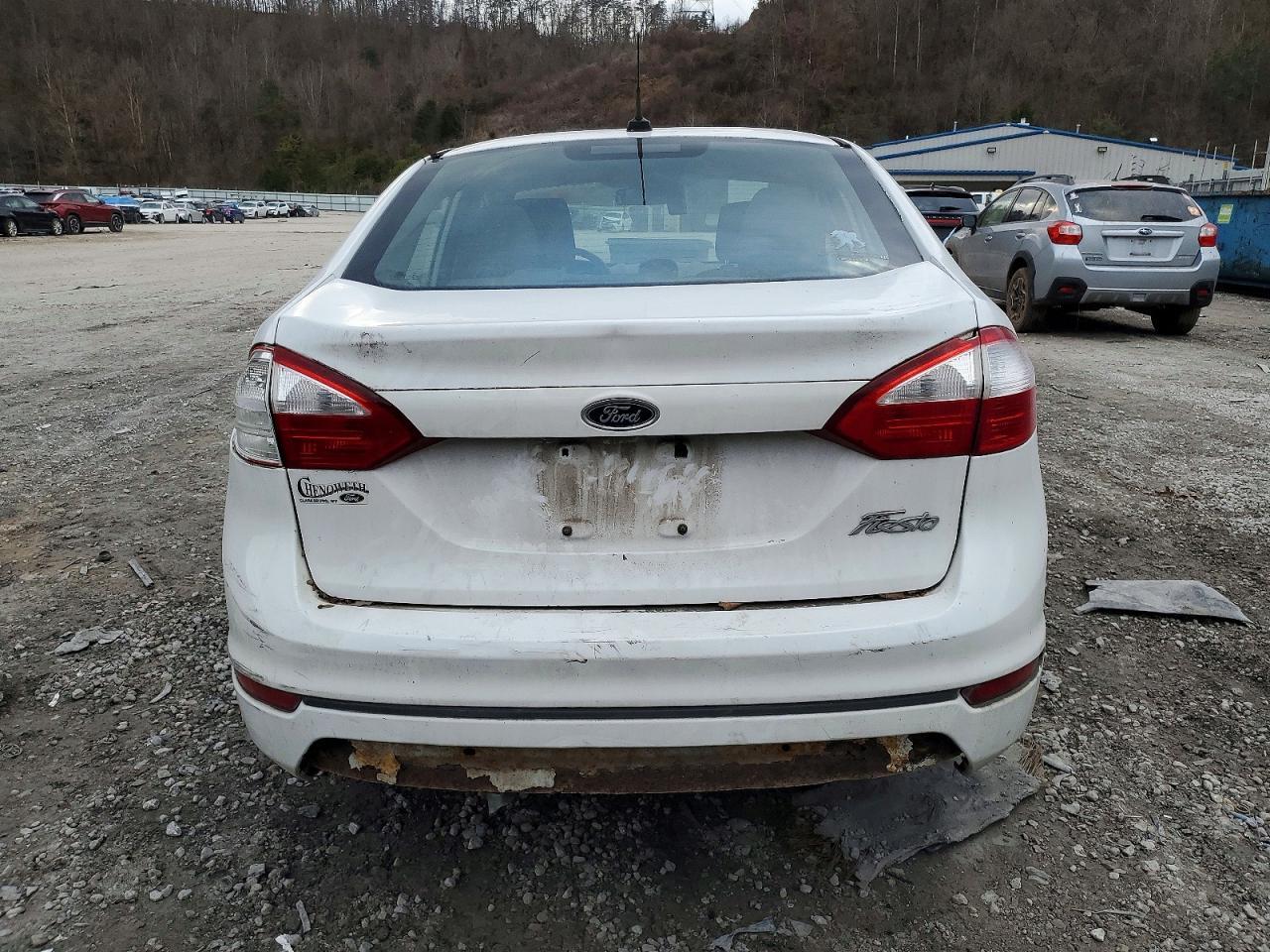 2015 Ford Fiesta S - Image 6