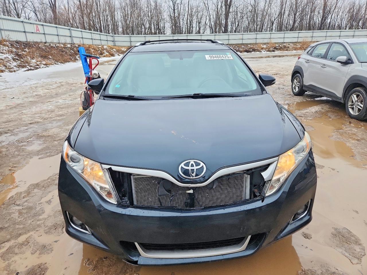 2015 Toyota Venza Le - Image 5