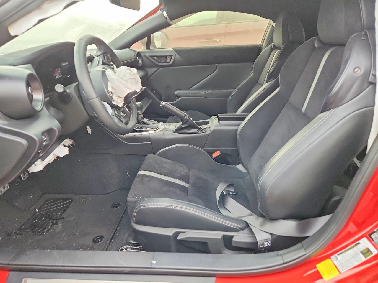 2025 Toyota Gr 86 Premium - Фото 7