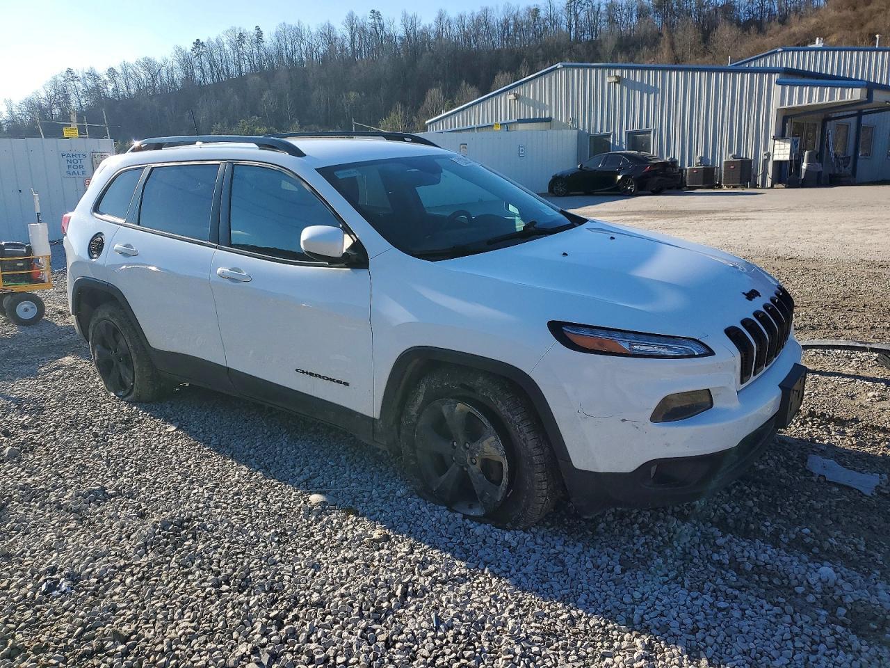 2016 Jeep Cherokee - Фото 4