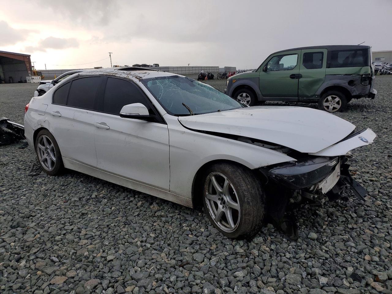 2015 BMW 320 I xDrive - Image 4