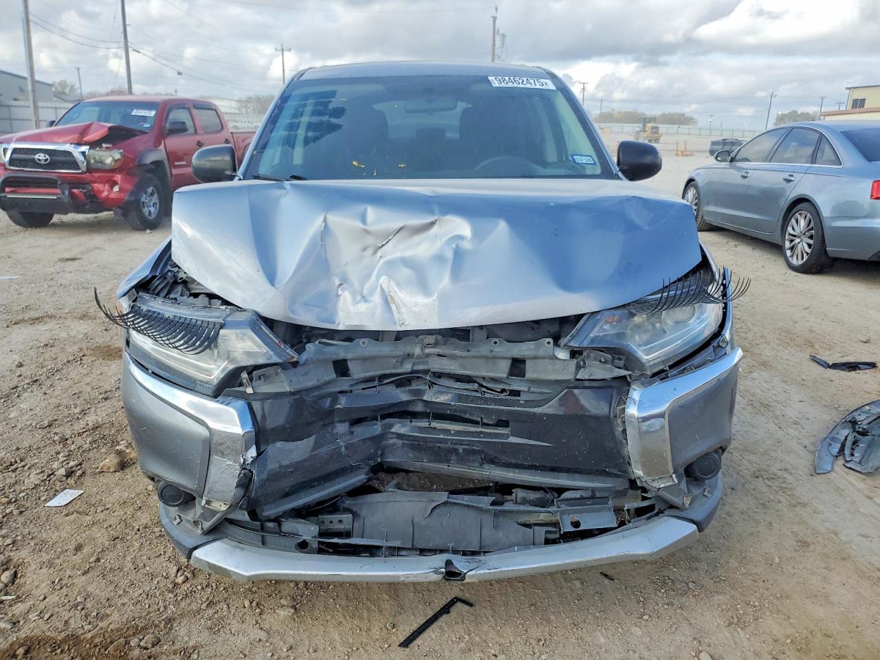 2018 Mitsubishi Outlander Es - Фото 5