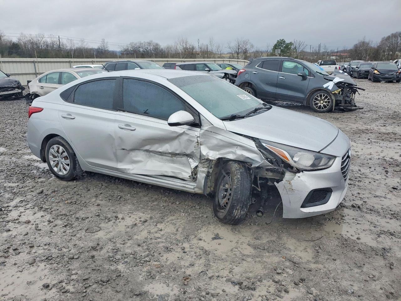 2020 Hyundai Accent Se - Фото 4