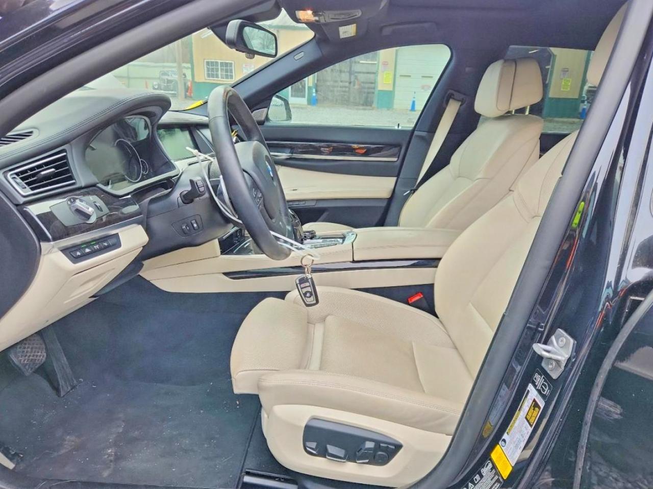 2014 BMW 750 Lxi - Фото 7