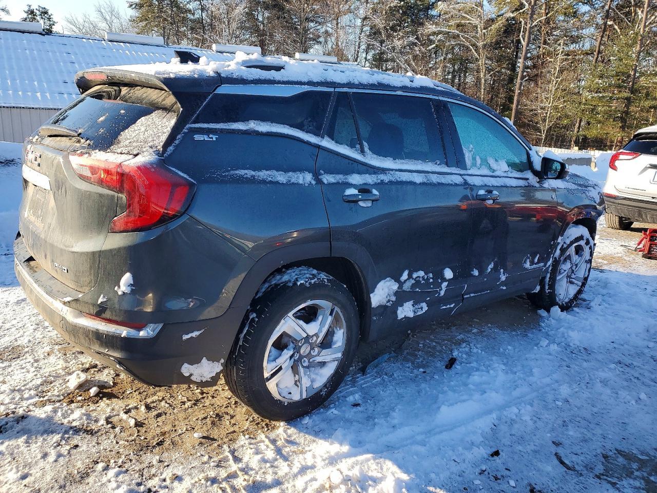 2019 GMC Terrain Slt - Image 3