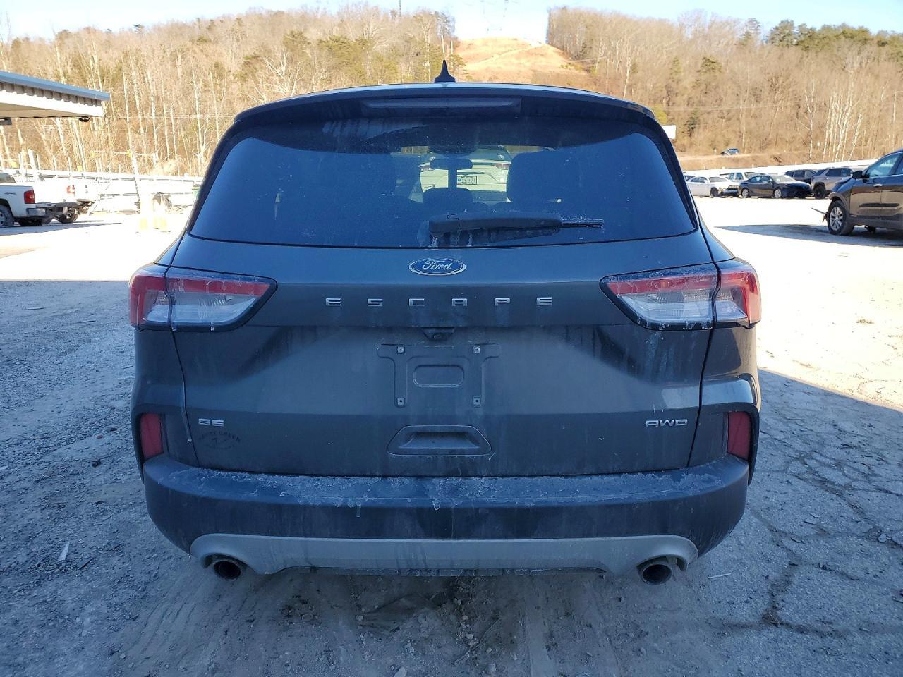 2020 Ford Escape Se - Фото 6
