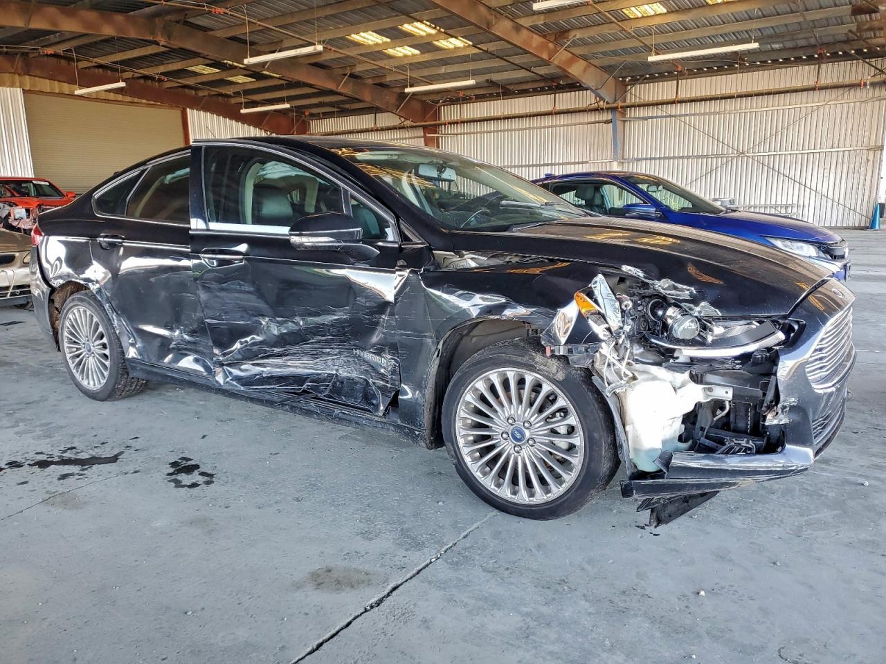 2013 Ford Fusion Titanium Hev - Фото 4