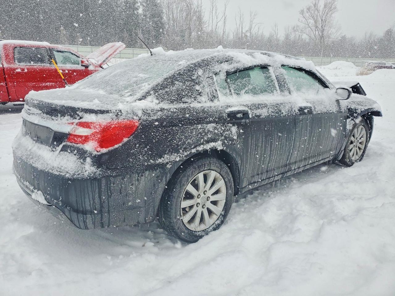 2012 Chrysler 200 Touring - Image 3