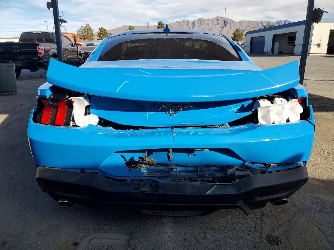 2024 Ford Mustang - Фото 6