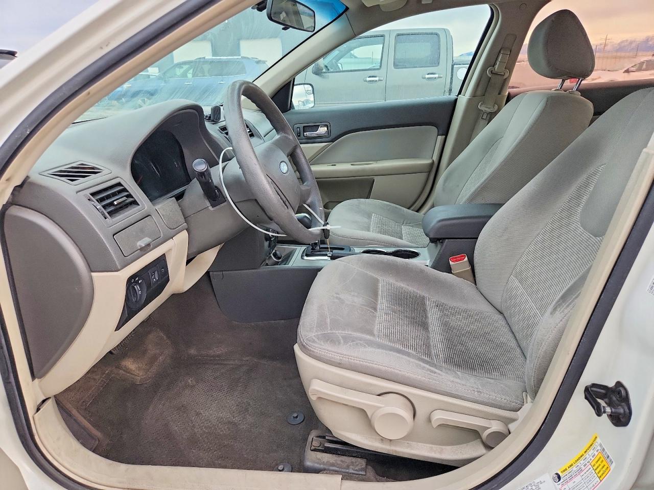 2012 Ford Fusion S - Фото 7
