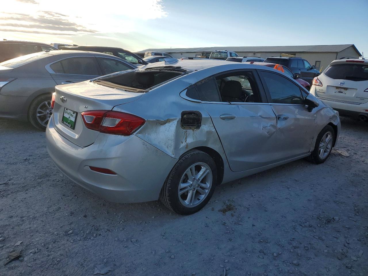 2018 Chevrolet Cruze Lt - Фото 3