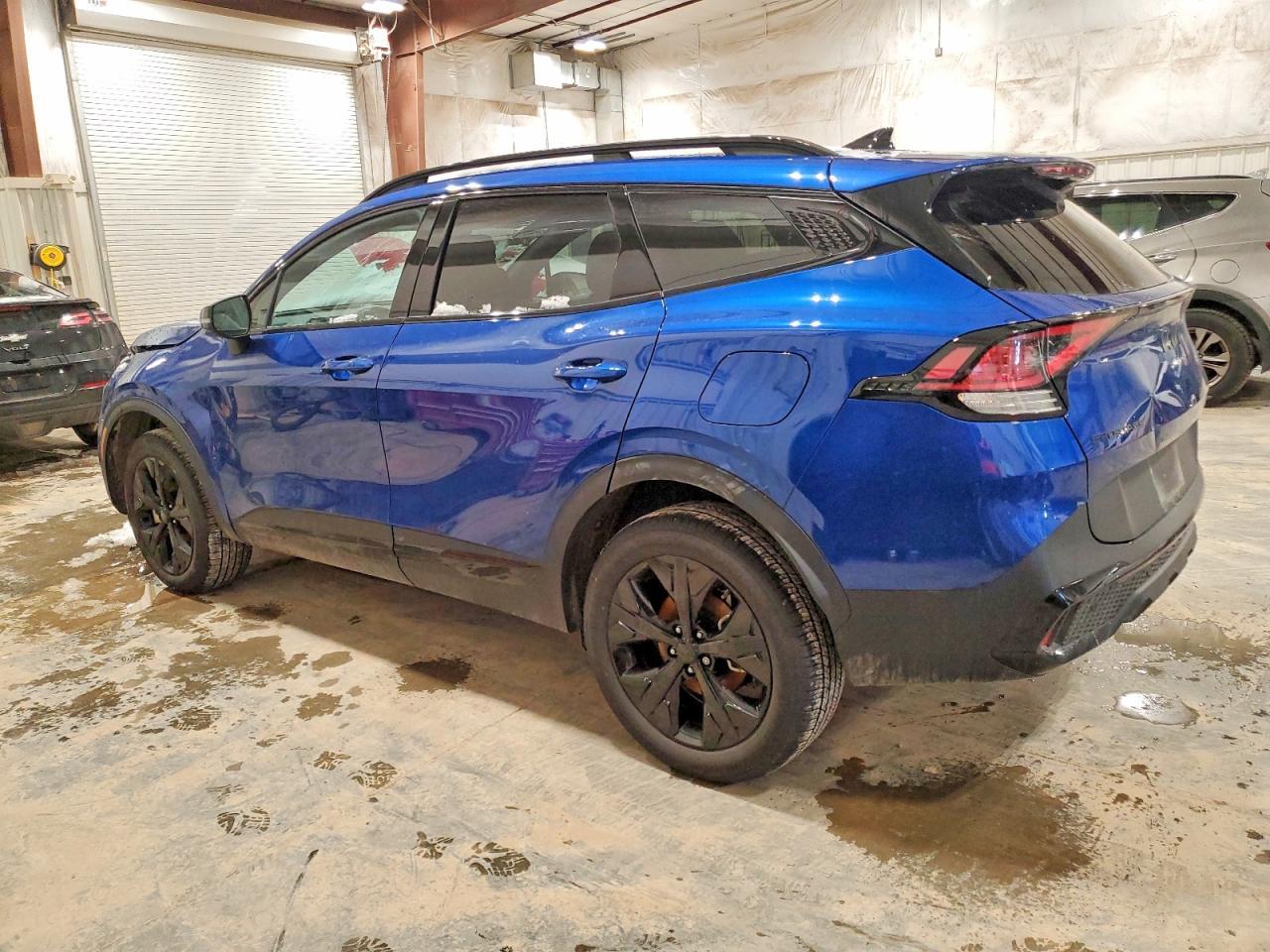 2025 Kia Sportage X Line - Image 2
