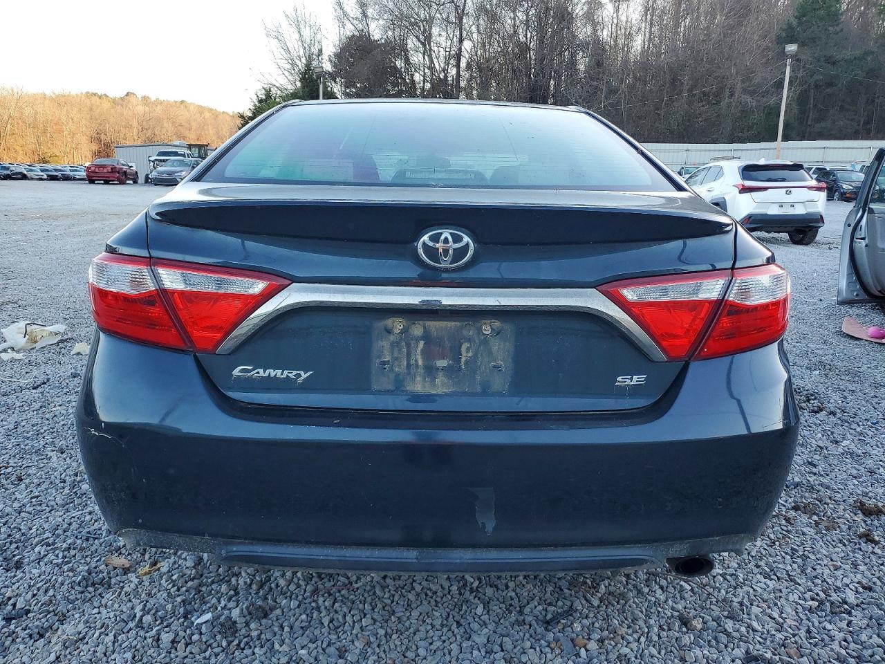 2015 Toyota Camry Le - Фото 6