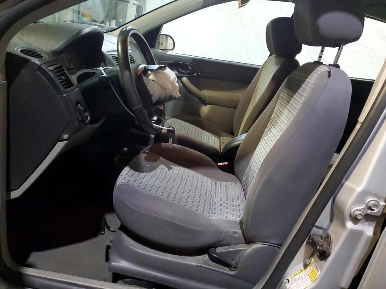 2007 Ford Focus Zx4/S/Se/Ses - Фото 7