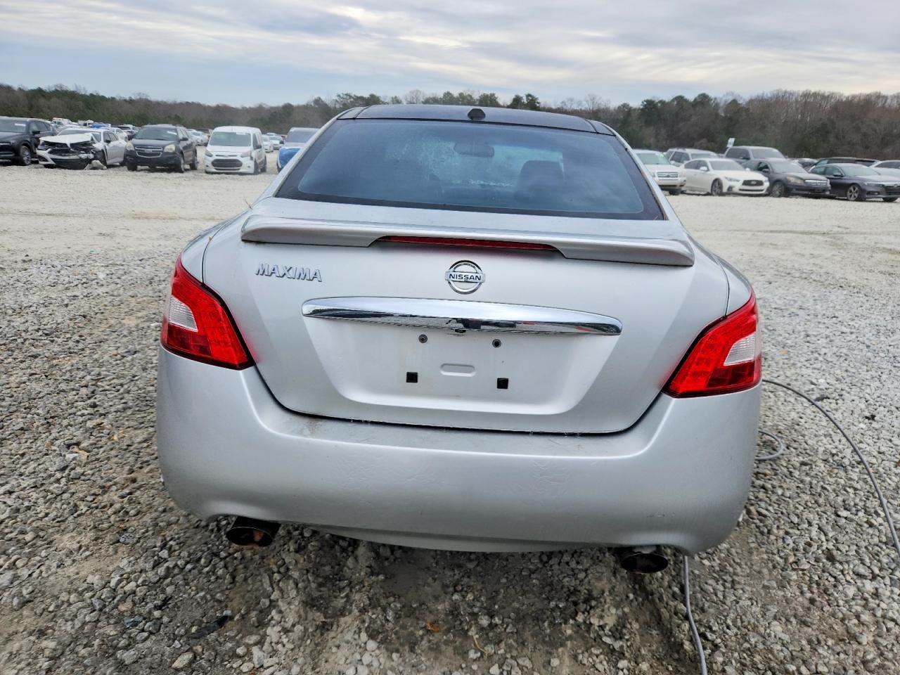 2009 Nissan Maxima S - Image 6
