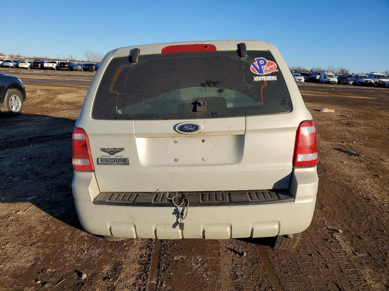 2009 Ford Escape Xls - Image 6