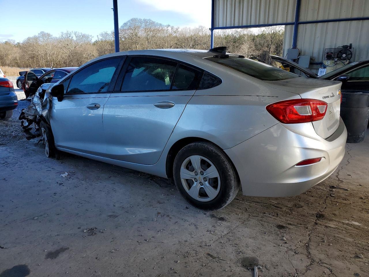 2016 Chevrolet Cruze Ls - Фото 2