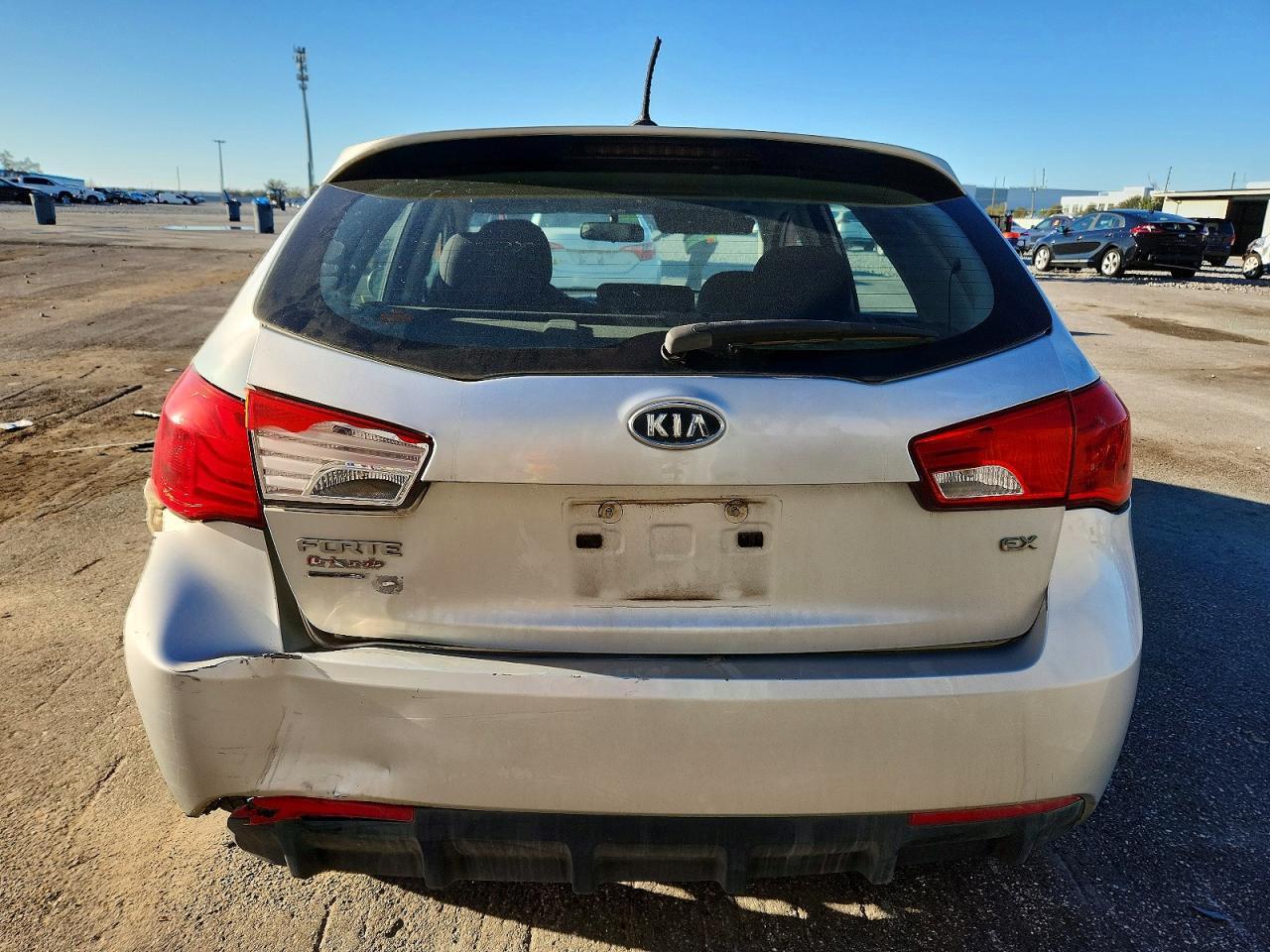 2011 Kia Forte Ex - Фото 6