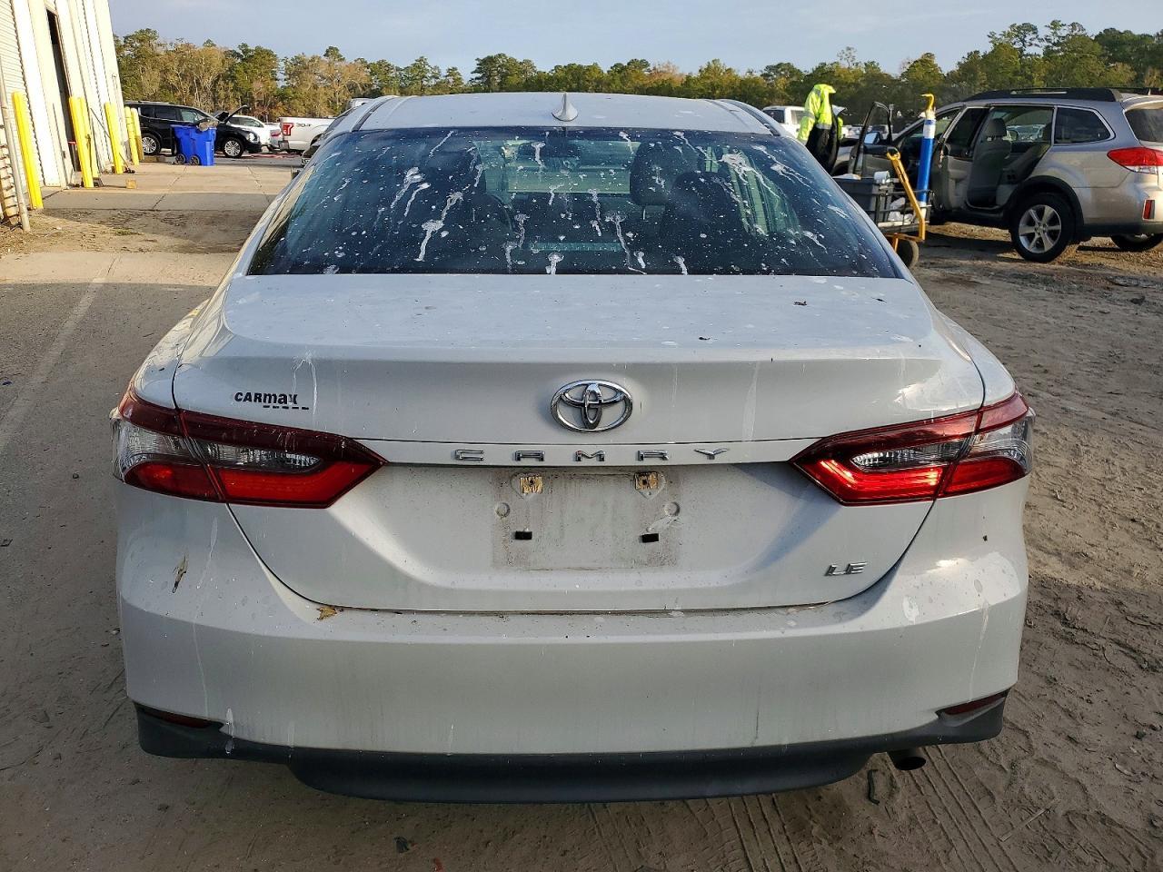 2023 Toyota Camry Le - Фото 6