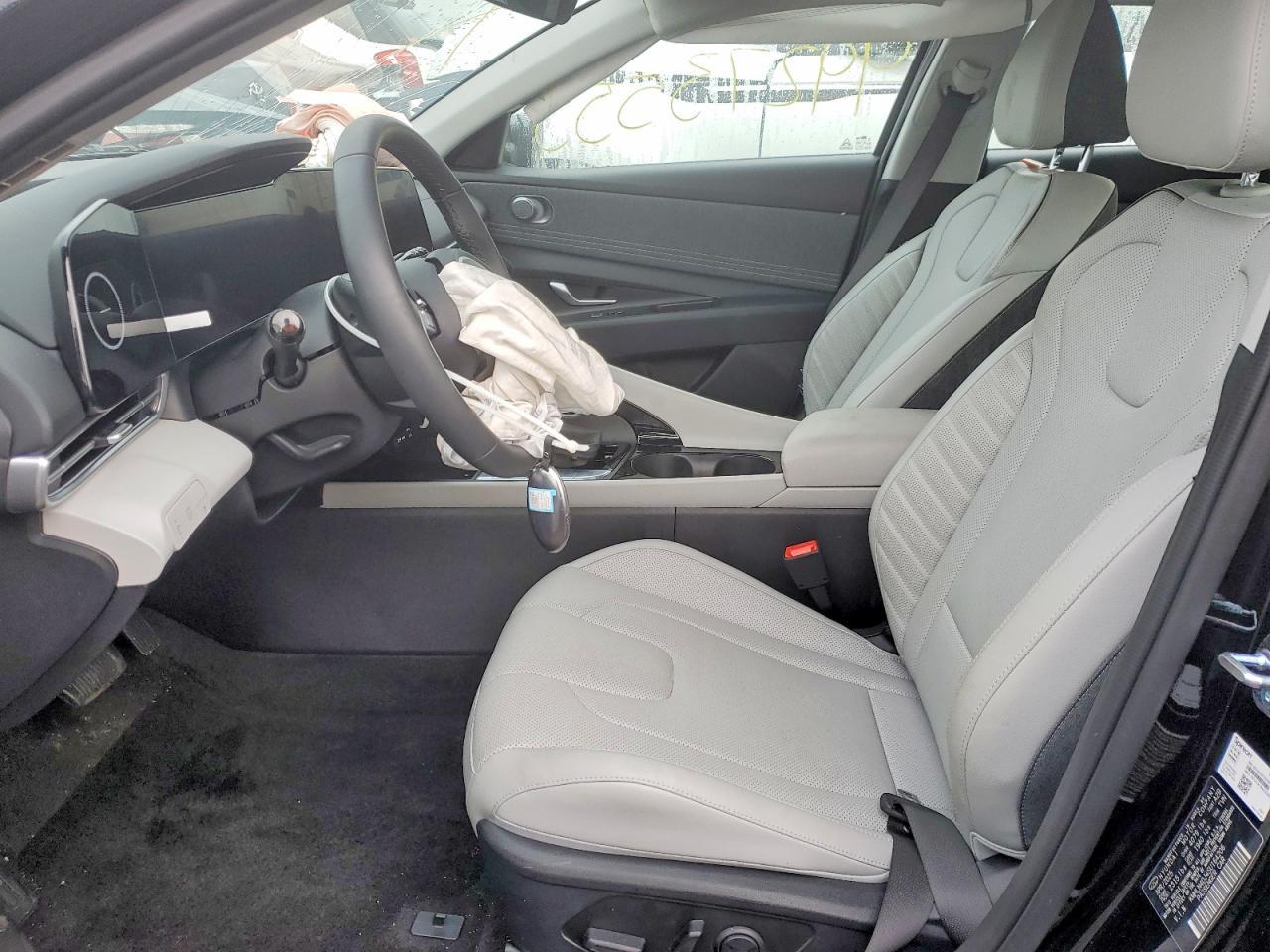 2025 Hyundai Elantra Limited - Фото 7