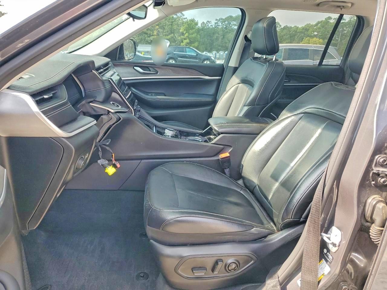 2022 Jeep Grand Cherokee Limited - Image 7