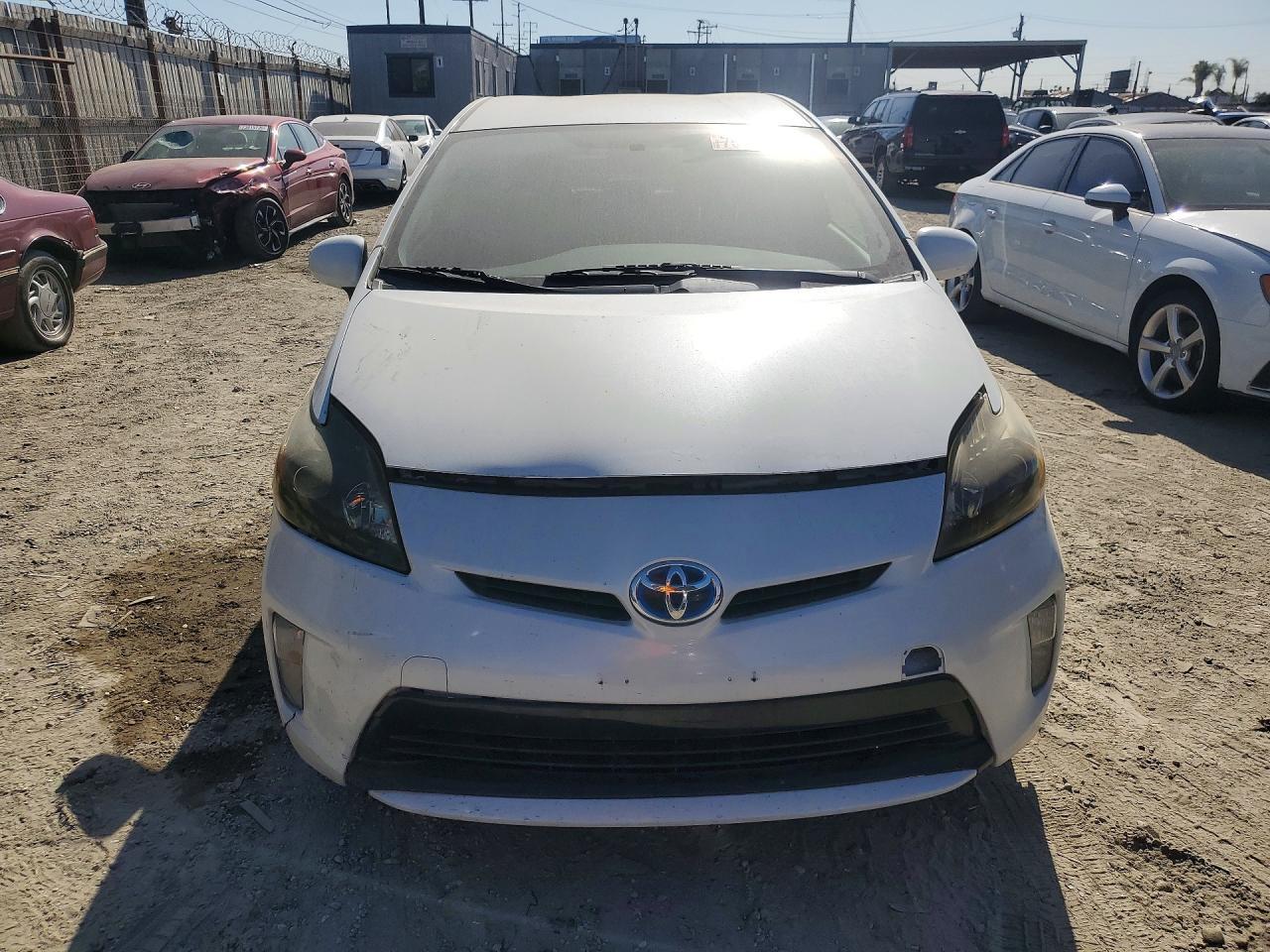2013 Toyota Prius - Фото 5