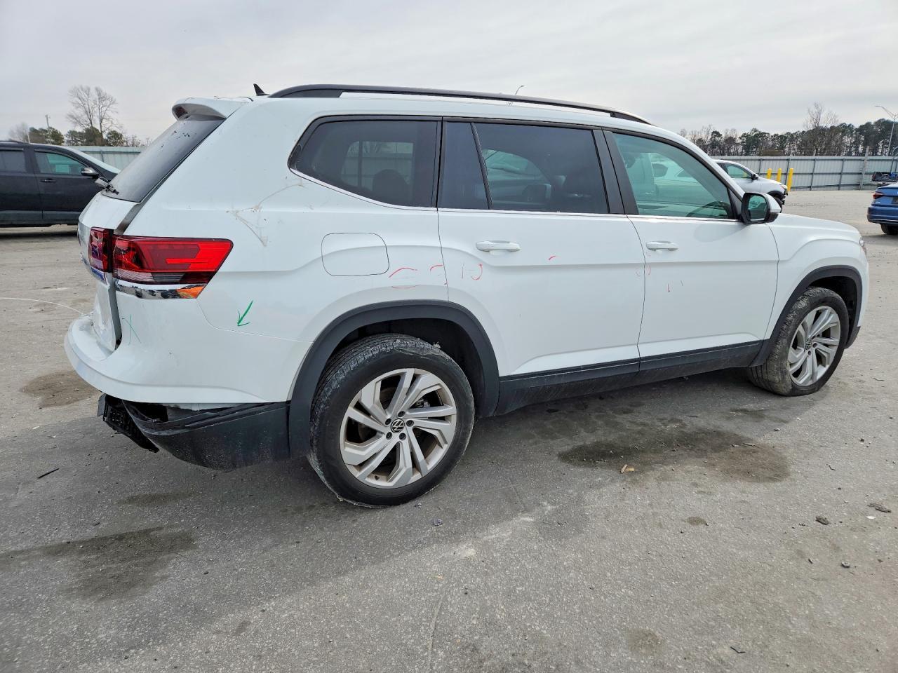 2023 Volkswagen Atlas Se - Фото 3