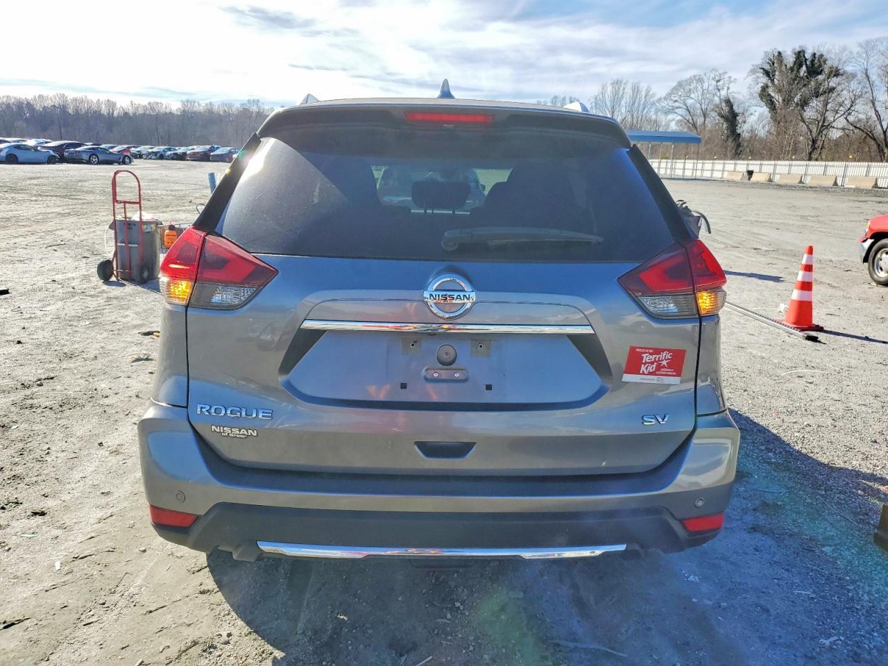 2020 Nissan Rogue S - Фото 6