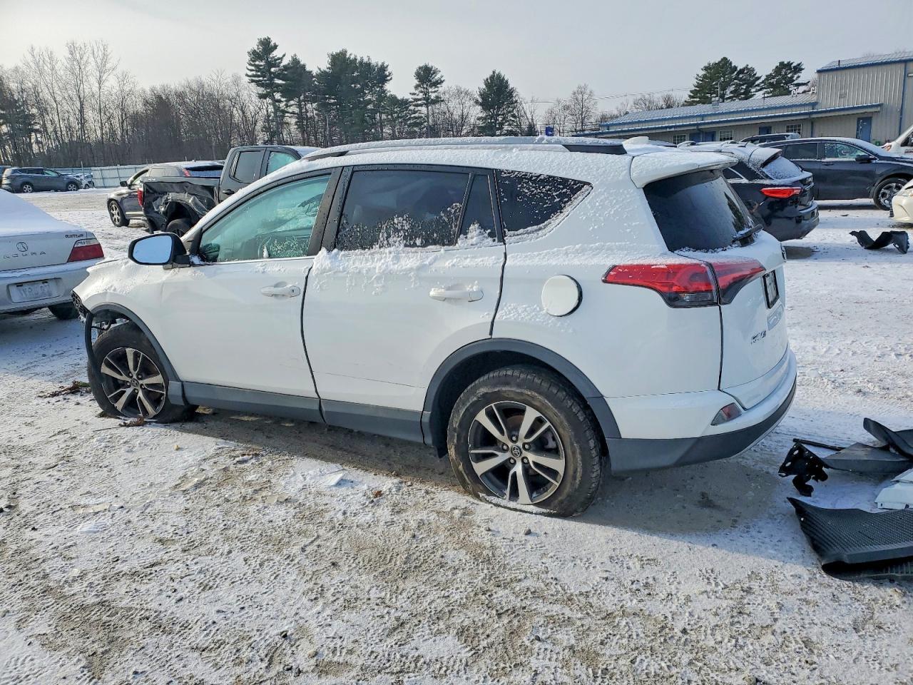2018 Toyota Rav4 Xle - Image 2
