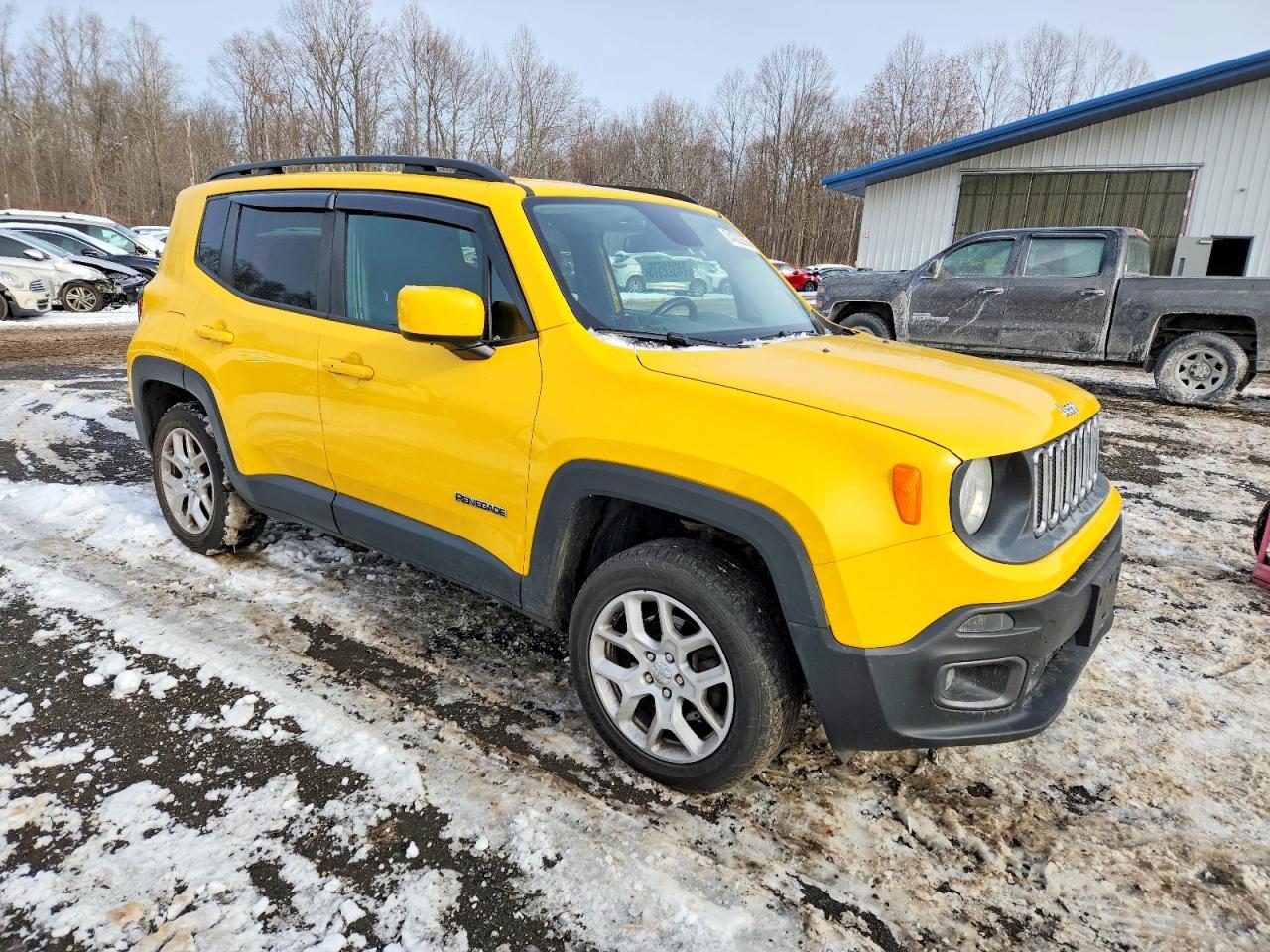 2016 Jeep Renegade Latitude - Image 4