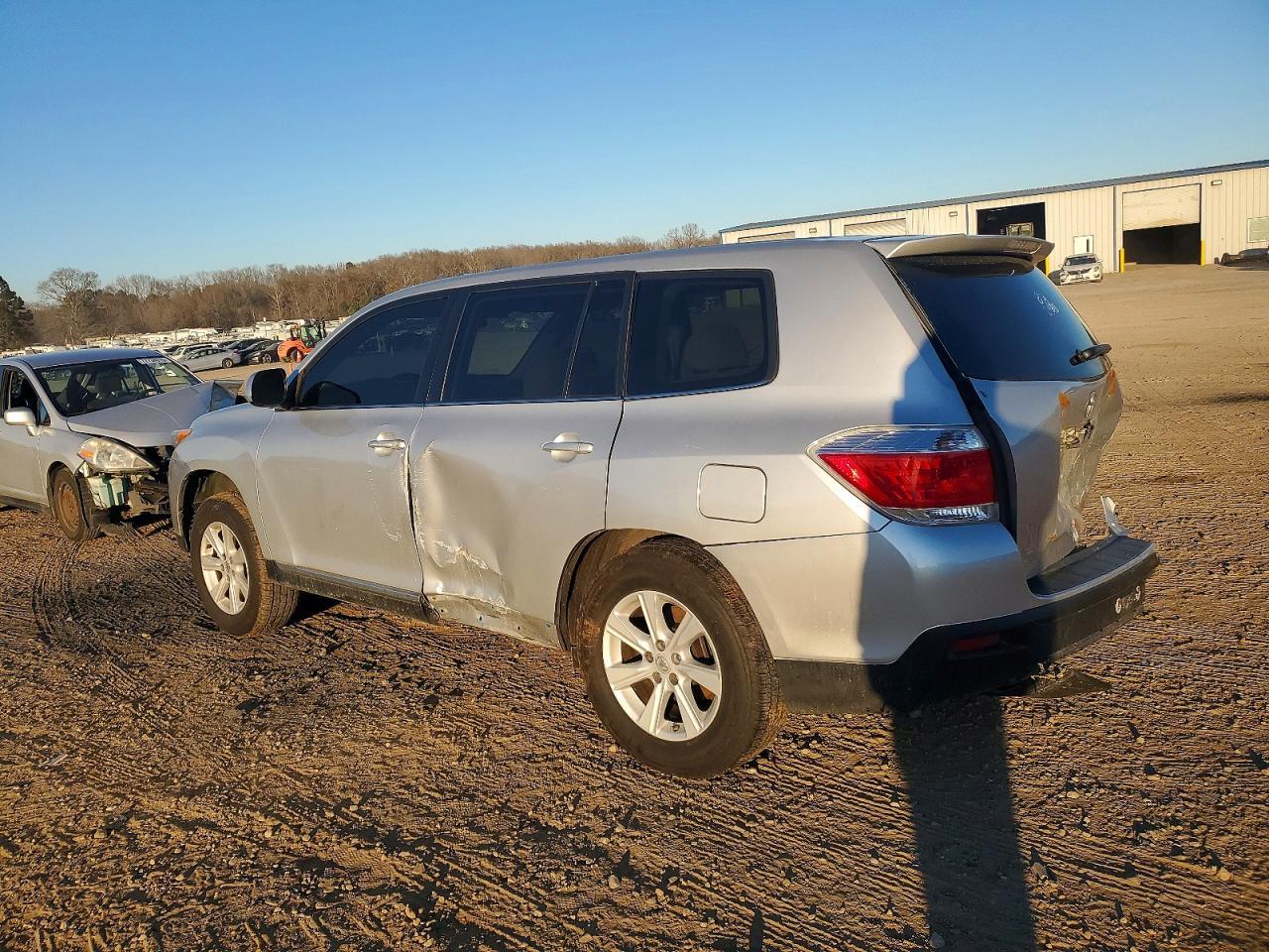 2013 Toyota Highlander Base - Фото 2