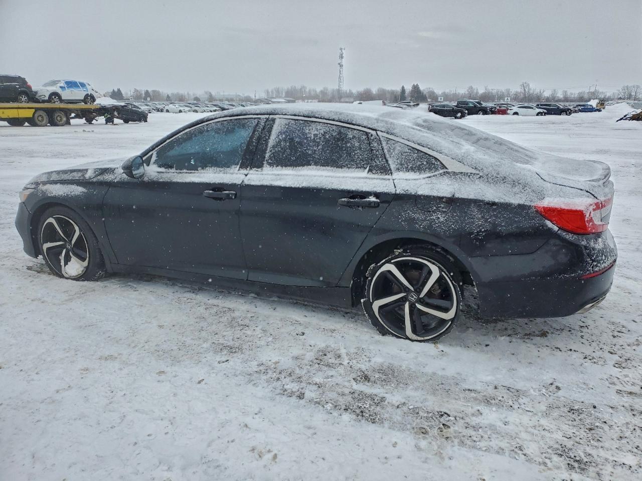 2019 Honda Accord Sport - Фото 2