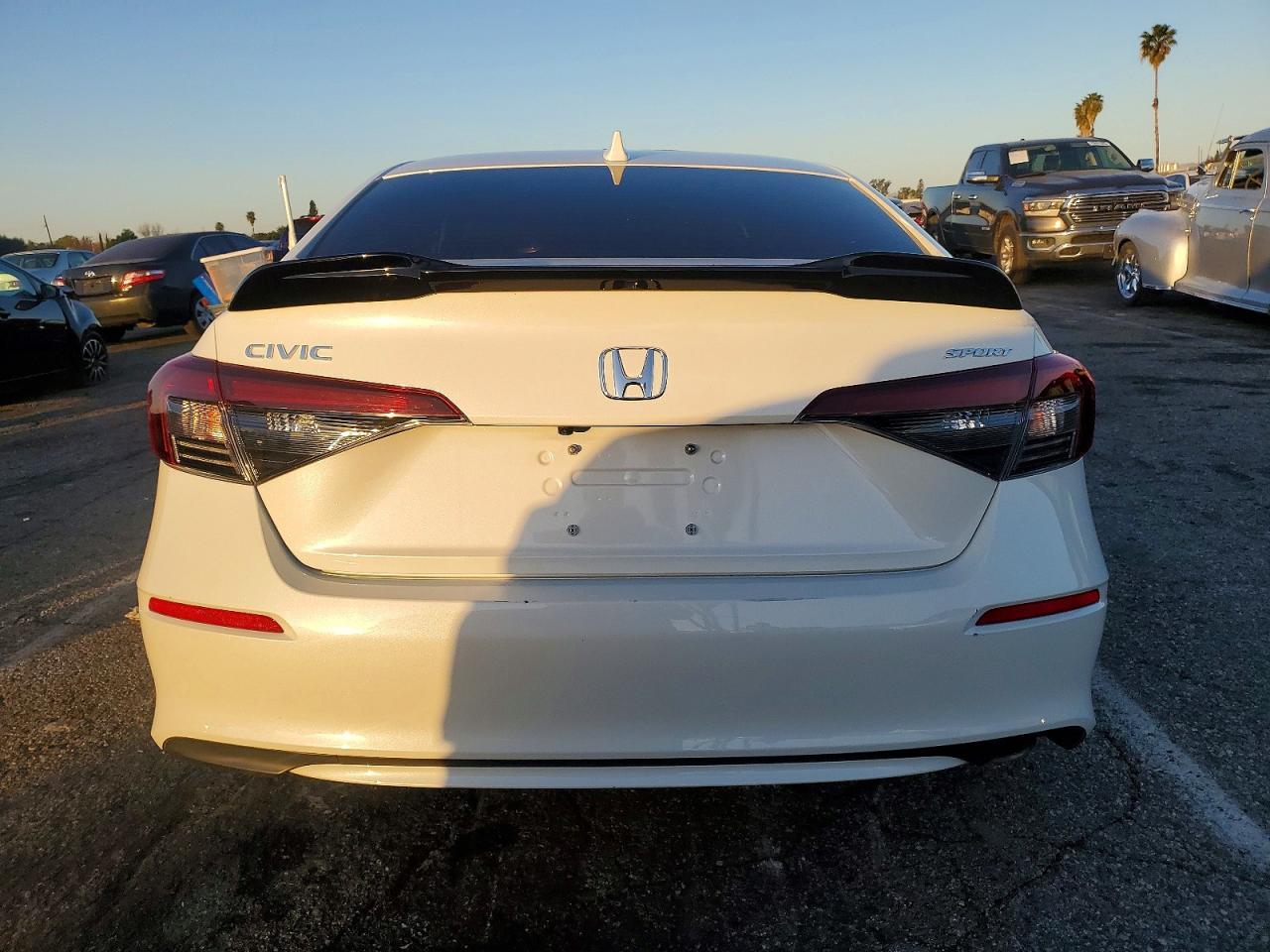 2025 Honda Civic Sport - Фото 6