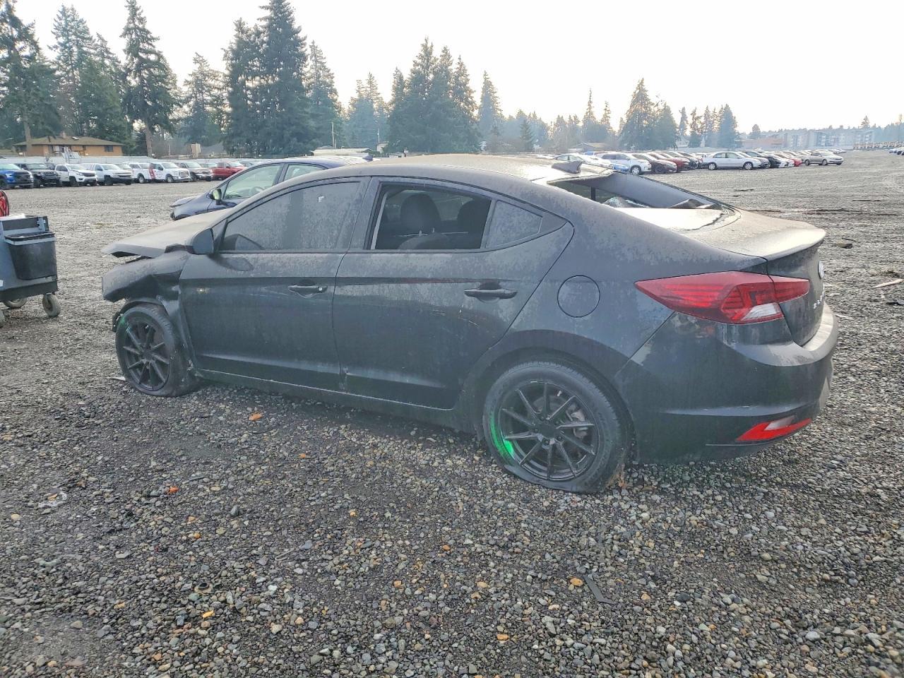 2020 Hyundai Elantra Sel - Фото 2