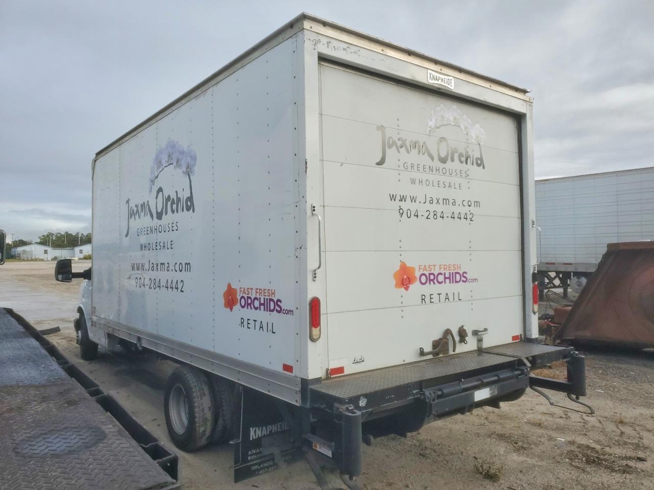2018 Chevrolet Express Box Truck - Image 2