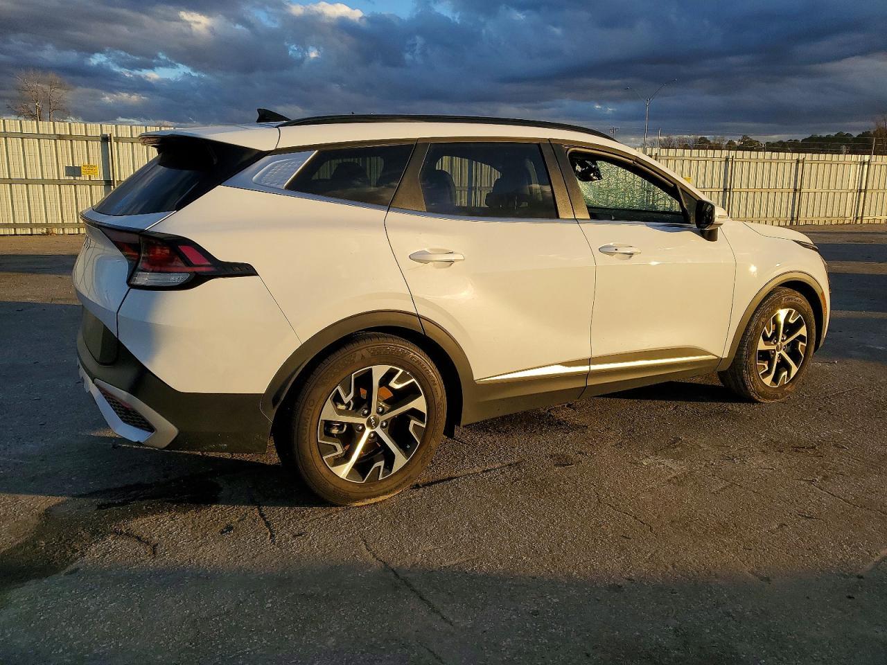 2025 Kia Sportage Ex - Фото 3