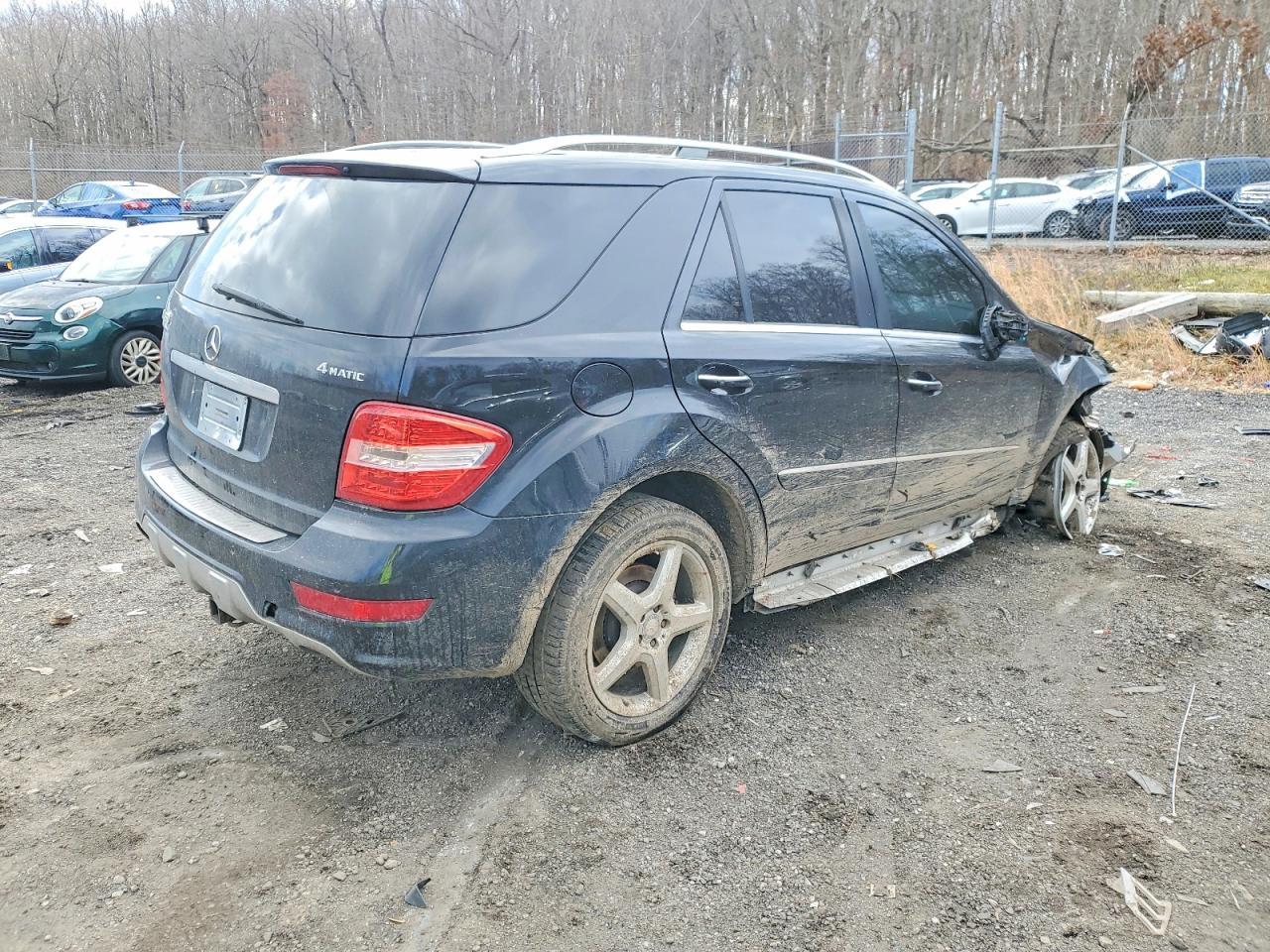 2009 Mercedes-Benz Ml 550 - Image 3
